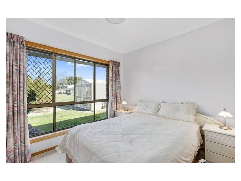 34 Larch Street, Tallebudgera QLD 4228