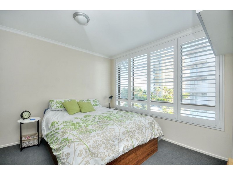 18/22 Musgrave Street, Kirra QLD 4225