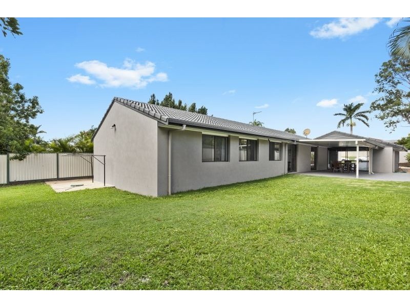27 Merinda Court, Southport QLD 4215