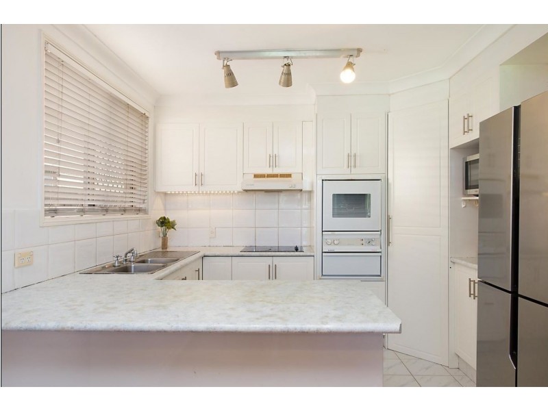 30 Alexander Court, Tweed Heads South NSW 2486