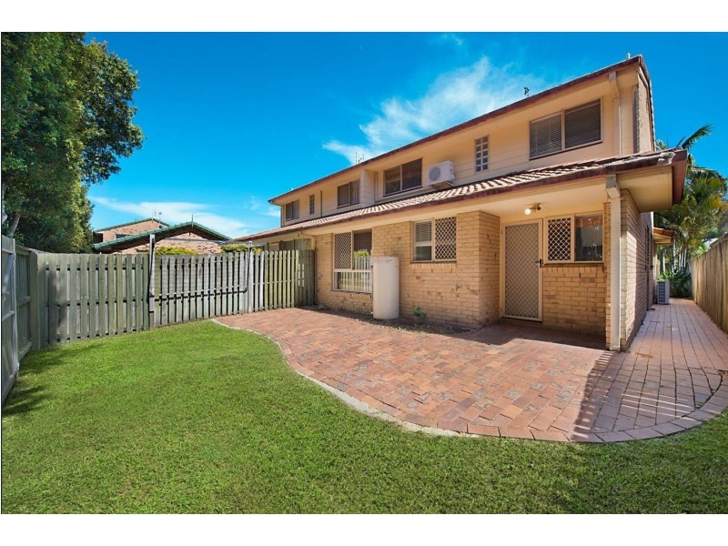 30 Alexander Court, Tweed Heads South NSW 2486