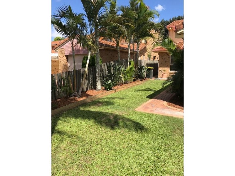 30 Alexander Court, Tweed Heads South NSW 2486