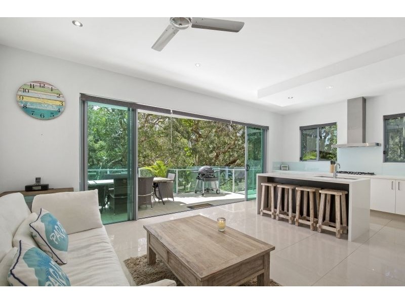 2/9 South Street, Kirra QLD 4225