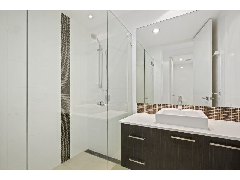 2/9 South Street, Kirra QLD 4225