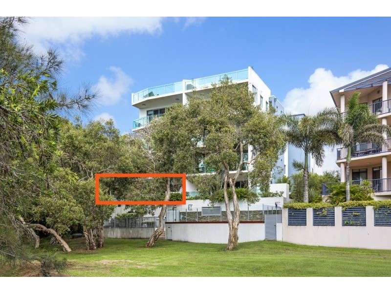 2/9 South Street, Kirra QLD 4225