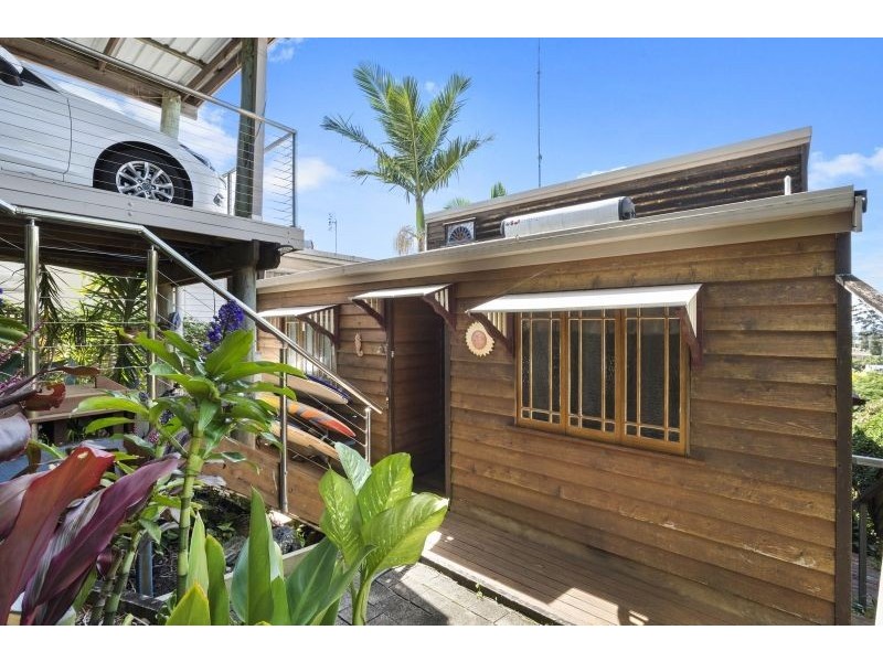 96 Garrick Street, Coolangatta QLD 4225