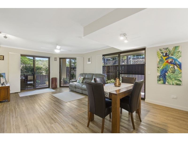 1/53 Stapylton Street, Coolangatta QLD 4225