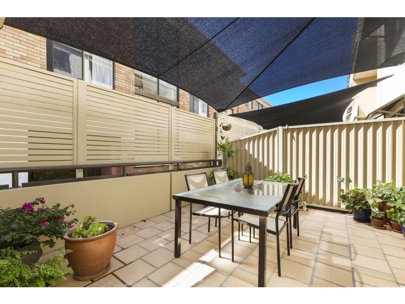 1/53 Stapylton Street, Coolangatta QLD 4225