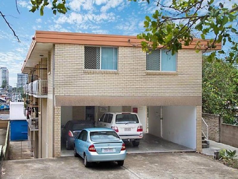2/26 Garrick Street, Coolangatta QLD 4225