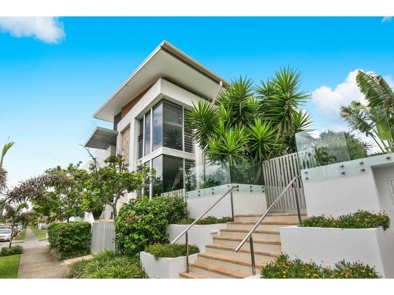 1 Haig Street, Coolangatta QLD 4225