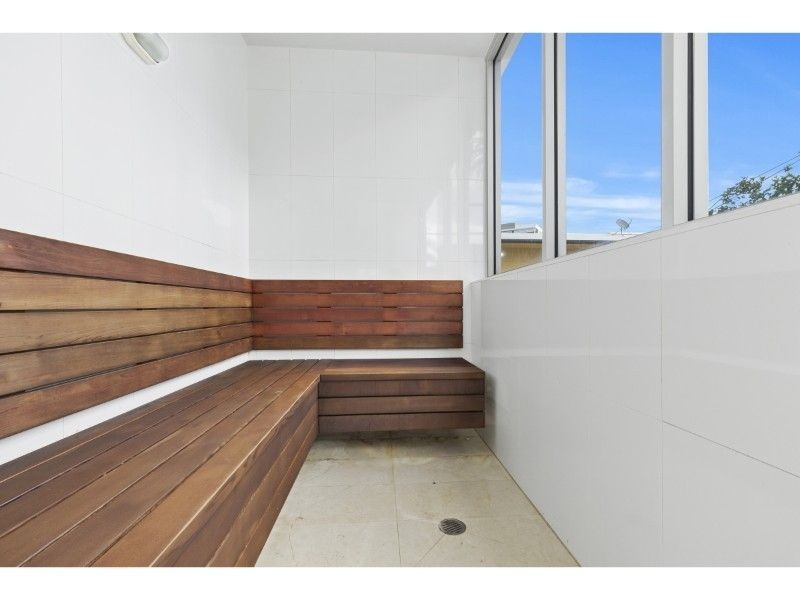 1 Haig Street, Coolangatta QLD 4225