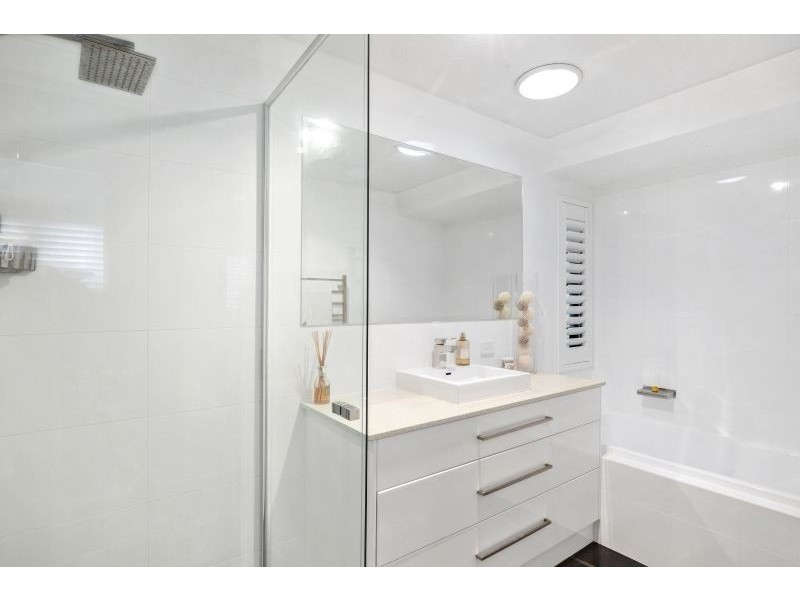 22 Wickham Crescent, Tugun QLD 4224