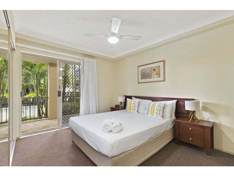11/37 Golden Four Drive, Bilinga QLD 4225