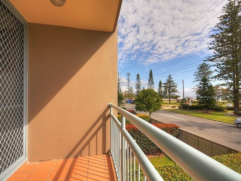 207/92 Musgrave Street, Kirra QLD 4225