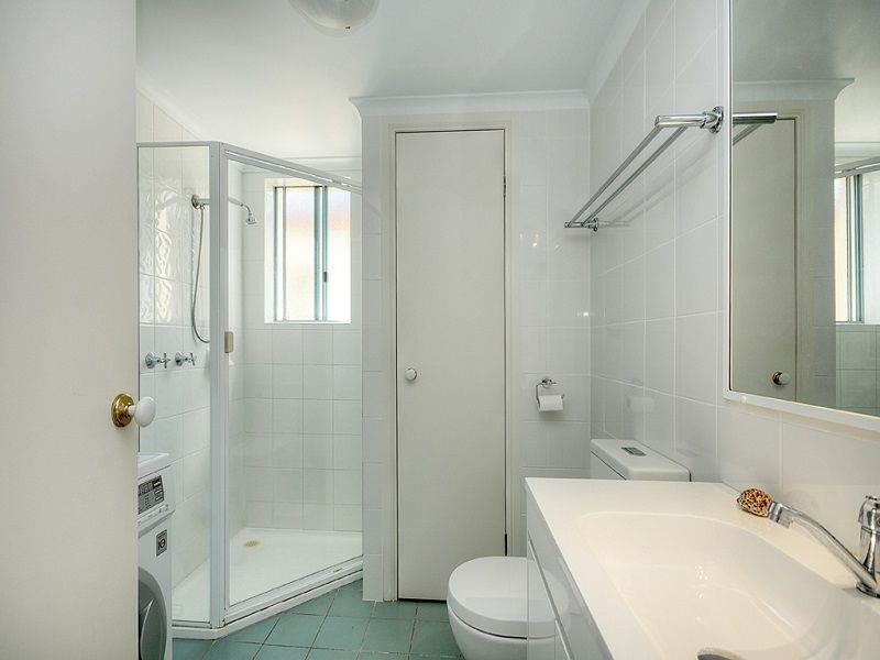 207/92 Musgrave Street, Kirra QLD 4225