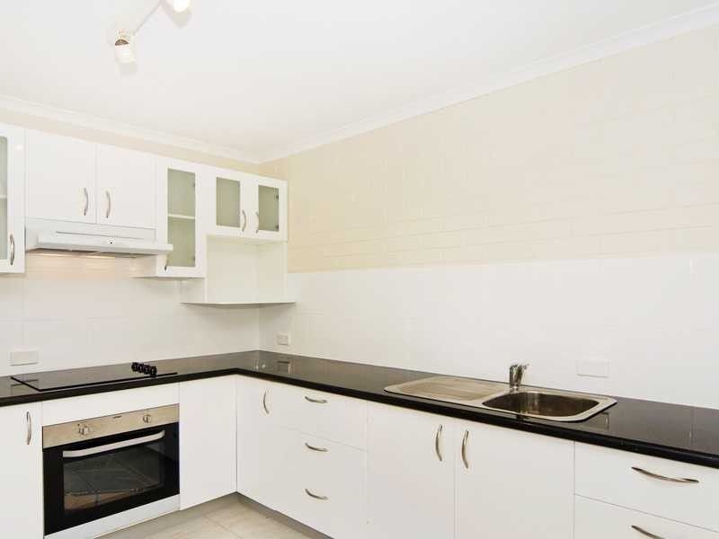 15/22 Musgrave Street, Kirra QLD 4225