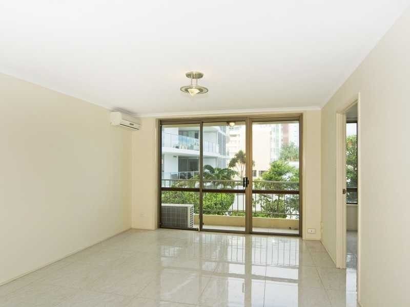 15/22 Musgrave Street, Kirra QLD 4225