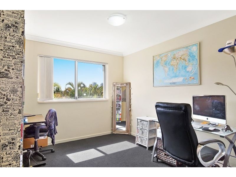 98/150 Marine Parade, Southport QLD 4215