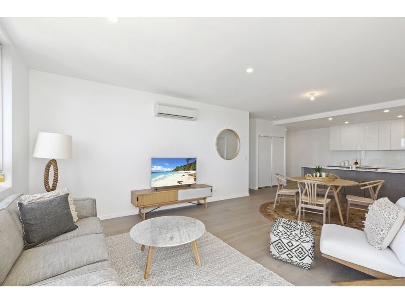 504/19 Winston Street, Kirra QLD 4225