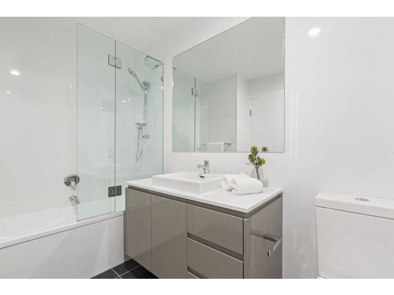 504/19 Winston Street, Kirra QLD 4225