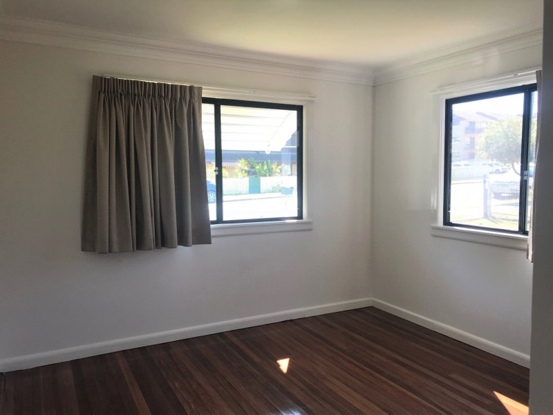 8 Charlotte Street, Coolangatta QLD 4225