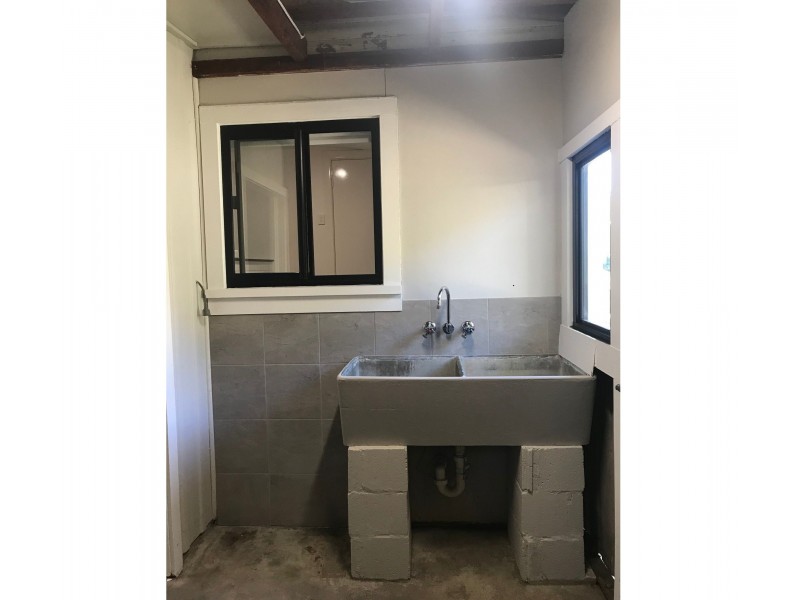 8 Charlotte Street, Coolangatta QLD 4225