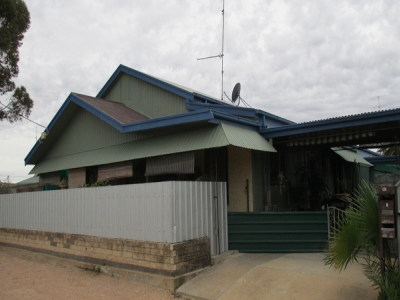 14 May Street, Wallaroo SA 5556