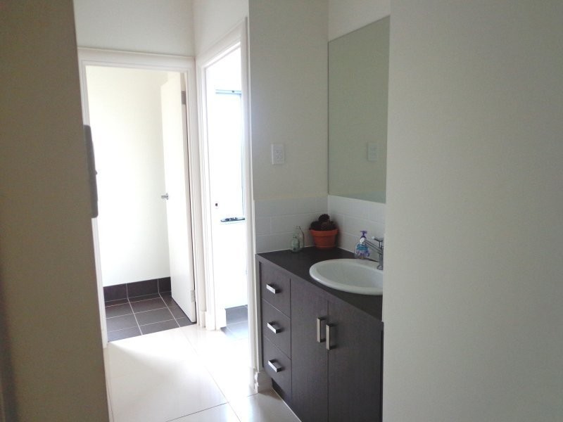 37 Marina   Drive, Port Vincent SA 5581
