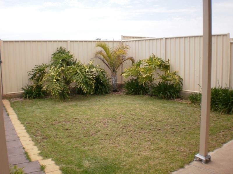 13A Pommern Way, Wallaroo SA 5556