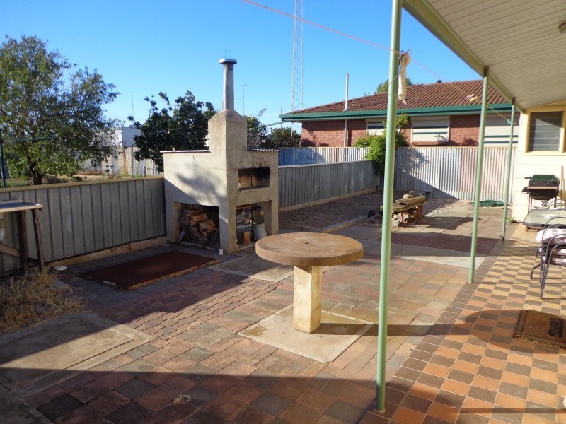 15 Marshall Street, Wallaroo SA 5556