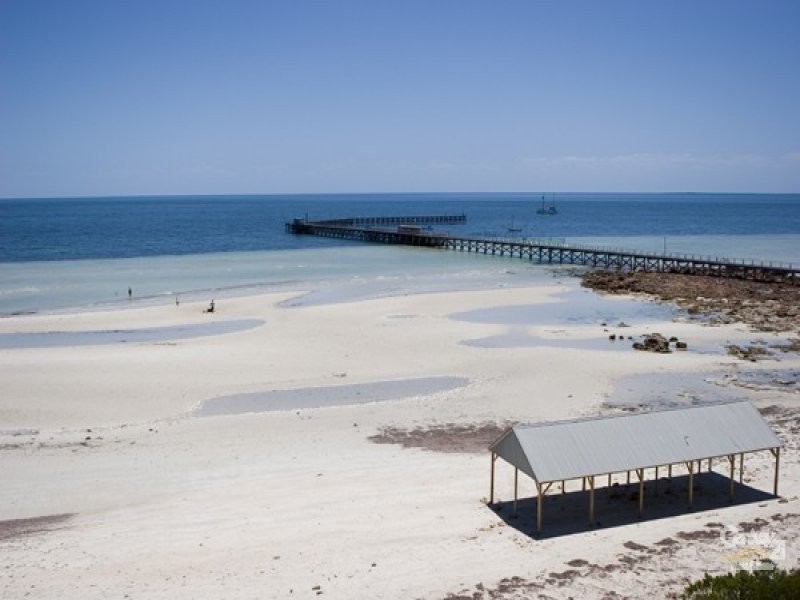 2 Hughes Avenue, Moonta Bay SA 5558