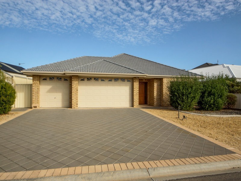 89 Gilmore Cres, Wallaroo SA 5556