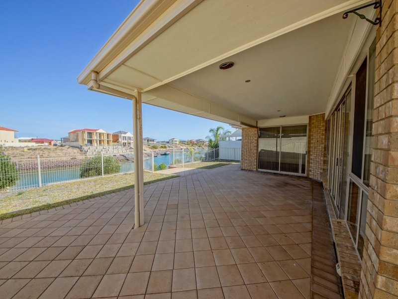 89 Gilmore Cres, Wallaroo SA 5556