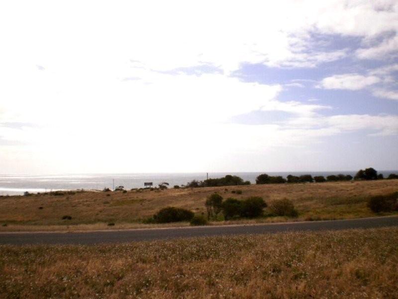 15 Fleurieu Avenue, Cape Jervis SA 5204