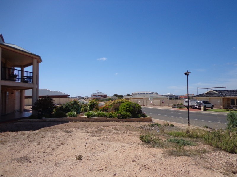 142/109 Pommern Way, Wallaroo SA 5556