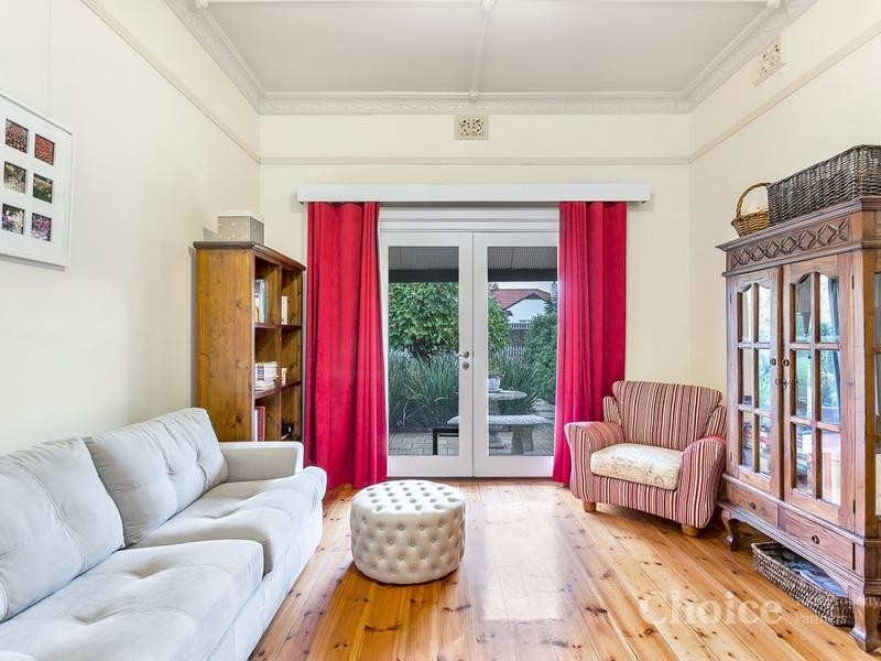 7 Cliff Street, Glenelg East SA 5045