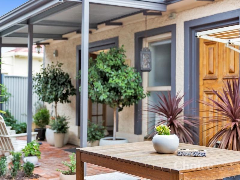 7 Cliff Street, Glenelg East SA 5045