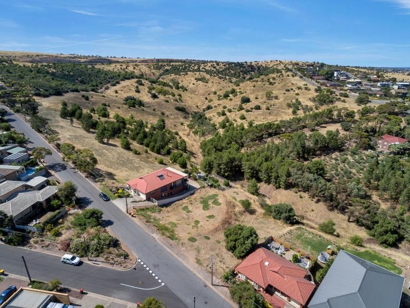 13 Spinks Road, Marino SA 5049