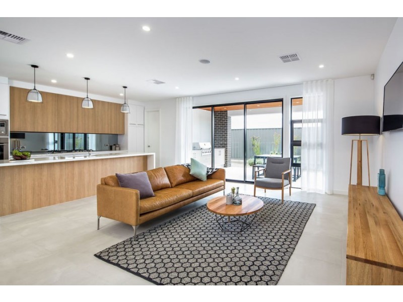 3B Glen Cescent, Vista SA 5091