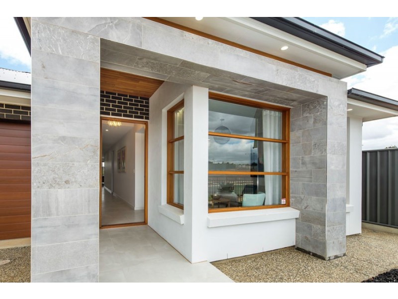 3B Glen Cescent, Vista SA 5091