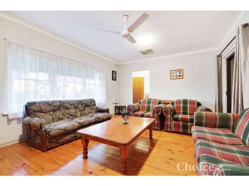 20 McMahon Ave, Para Hills SA 5096