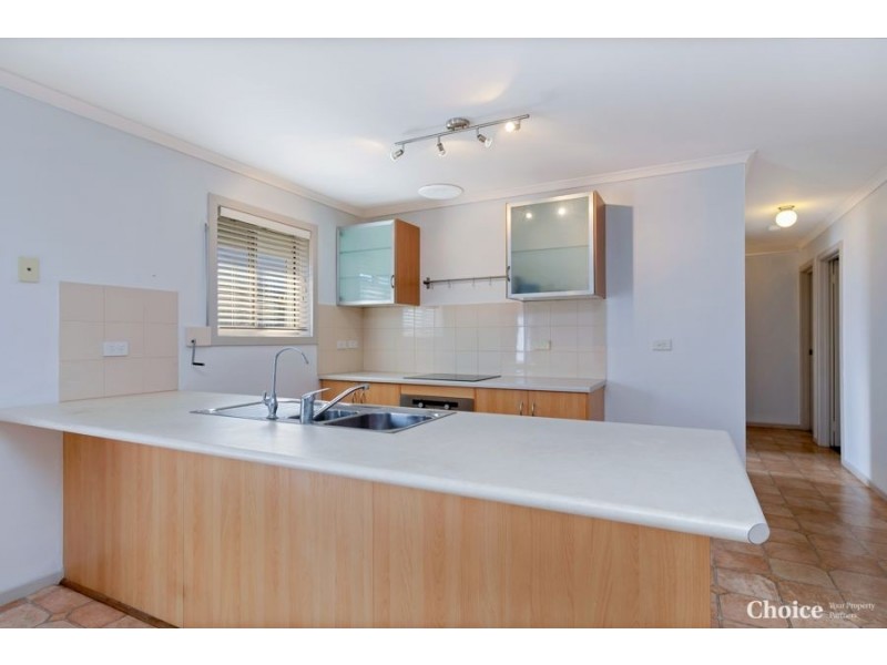 29 Hamra Drive, Smithfield SA 5114