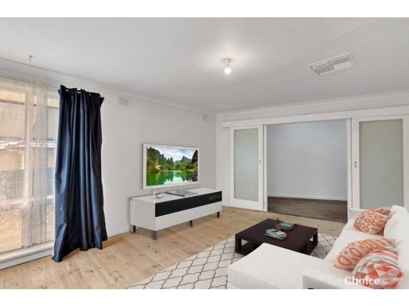 12 Collins Parade, Hackham SA 5163