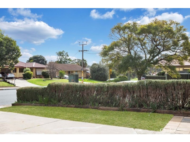 12 Collins Parade, Hackham SA 5163