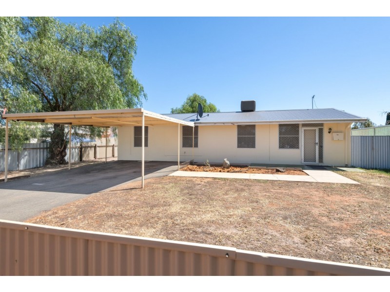 84 Sylvester Street, Coolgardie WA 6429