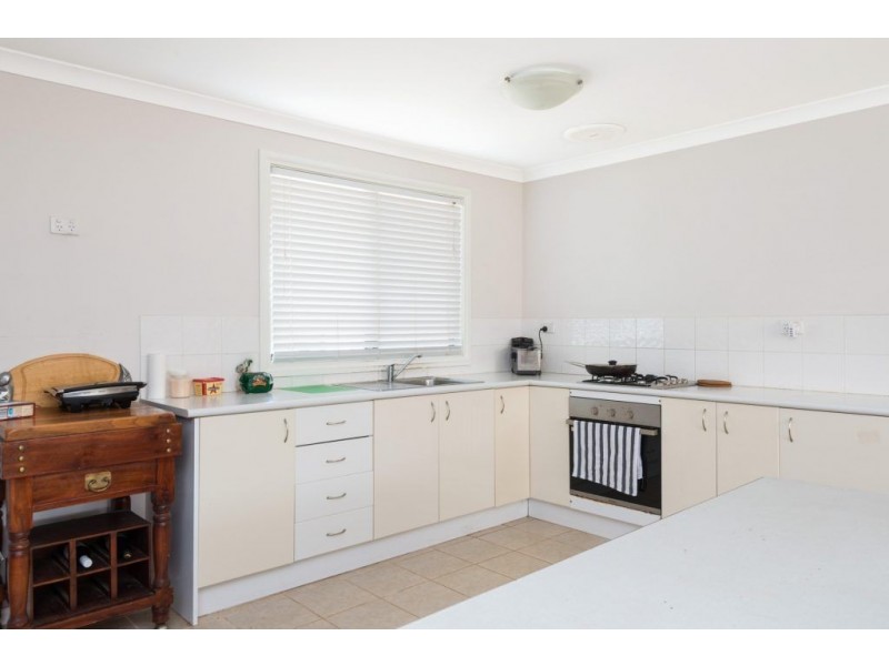 79 Bayley Street, Coolgardie WA 6429