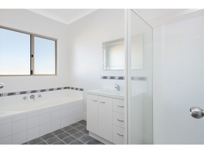 93 MacDonald Street, Coolgardie WA 6429