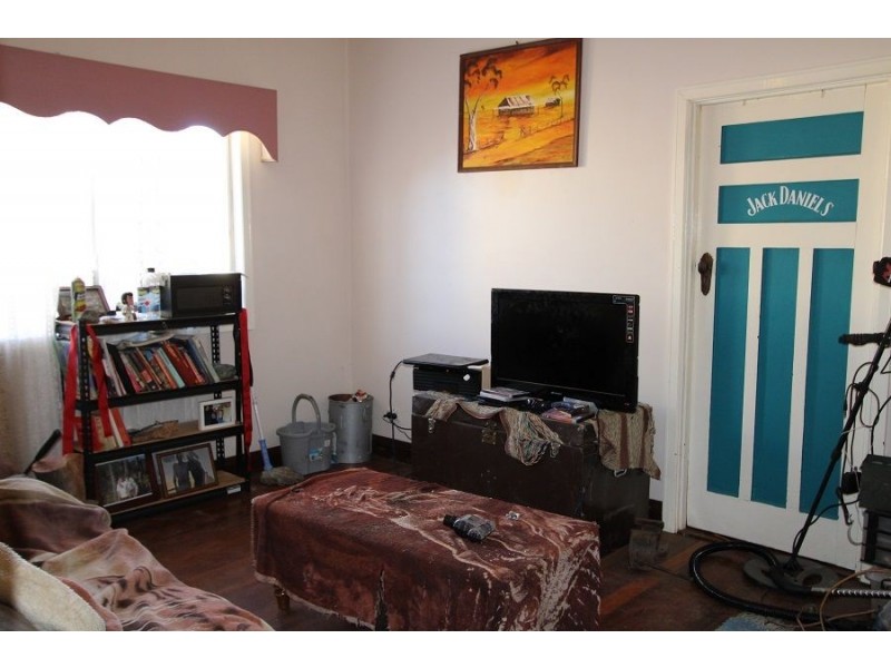 45A Sylvester Street, Coolgardie WA 6429