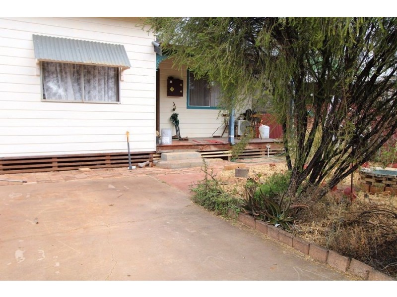 45A Sylvester Street, Coolgardie WA 6429