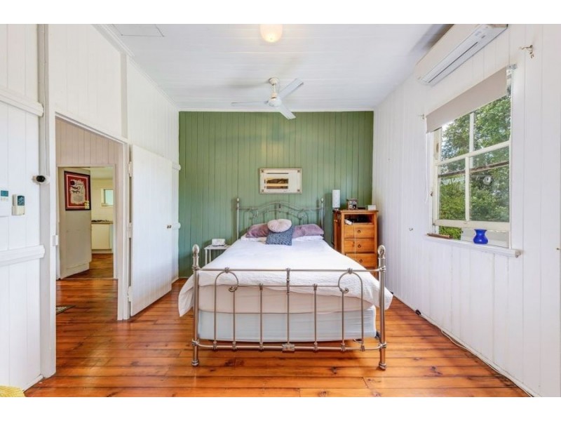 19 Caloundra Street, Landsborough QLD 4550